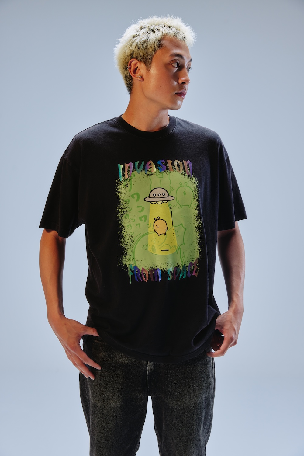 TEE(INVATION FROM SPACE)